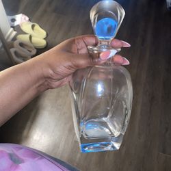 Glass decanter 