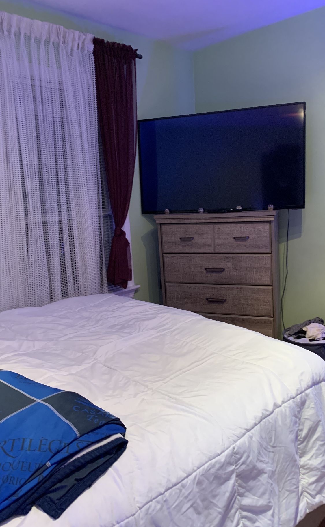 50 Inch Element TV for Sale