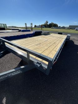 2026 Tomahawk Trailer 82"W X 24'L