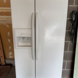 Kenmore Side-by-Side Fridge And Freezer