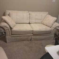 Love Seat 