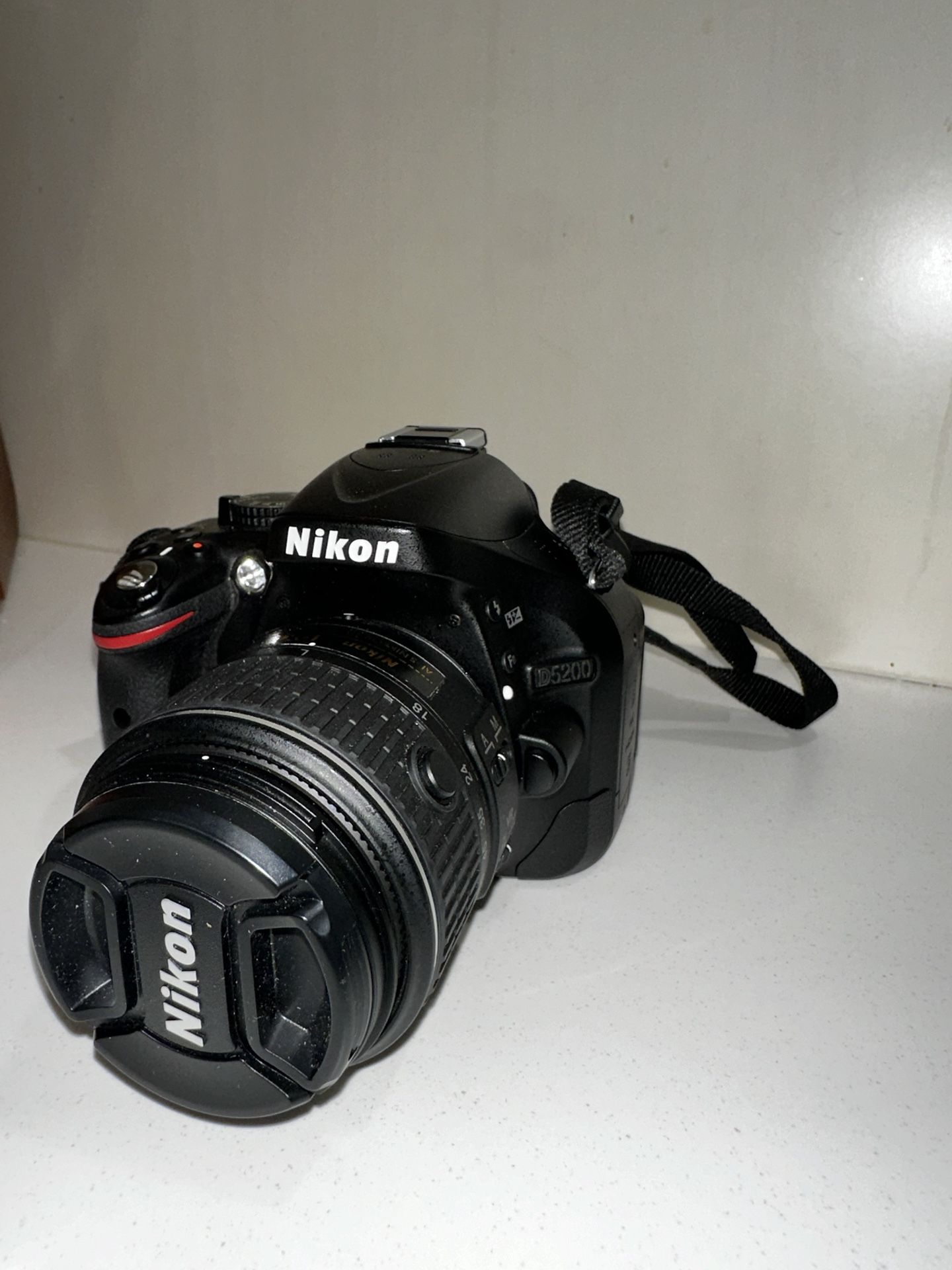 Nikon D5200