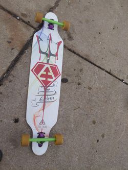 Skate board