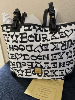 Dooney & Bourke White/Black Tote