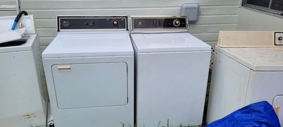 MAYTAG WASHER & DRYER SET! Older but Works Great! Will Outlast Your New Set! Lol. SAVE NOW