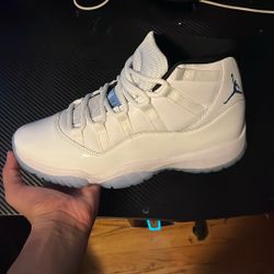 Air Jordan 11 Retro  White Legend Blue Black 