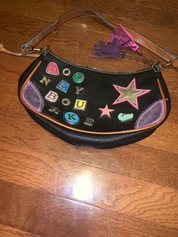 Dooney & Bourke Purse - Like New!