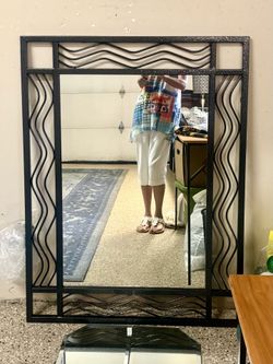 Very Stylish Black Trim Mirror 40x30