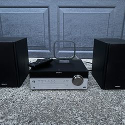 Sony Stereo Cd Player With Radio, Bluetooth, Two Speakers Attached 