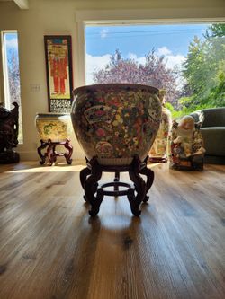 Chinese Export Porcelain Fish Bowl Large