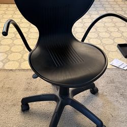 Adjustable Black Desk Chair