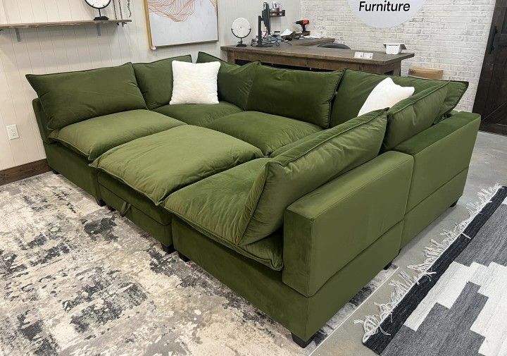 BRAND NEW LUXURY CLOUD COUCHES