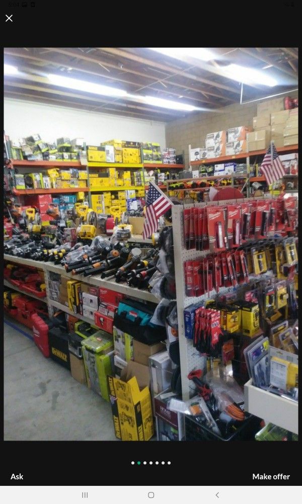 RYOBI 18V LITHLUM 4.0AH BATTERIES BRAND NEW EACH POR UNA