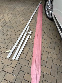 Pink Window Blinds – Excellent Condition