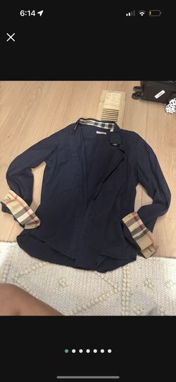 LOW PRICE MOVING- BURBERRY $590 + TAX NAVY BUTTON UP 