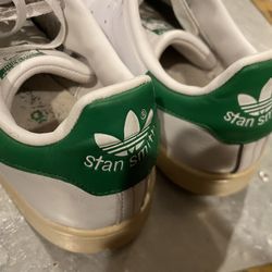 Adidas Stan smith , Size :9.5 .  Great Condition . 
