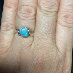 Australian Opal And Sterling Silver Ring 