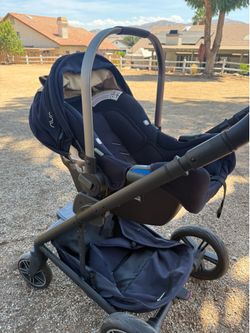 Nuna Car seat + infant car seat combo