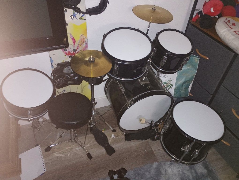 Drums