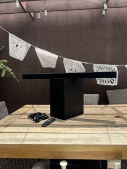 Samsung Soundbar w/ Subwoofer