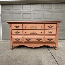 Dresser Buffet 