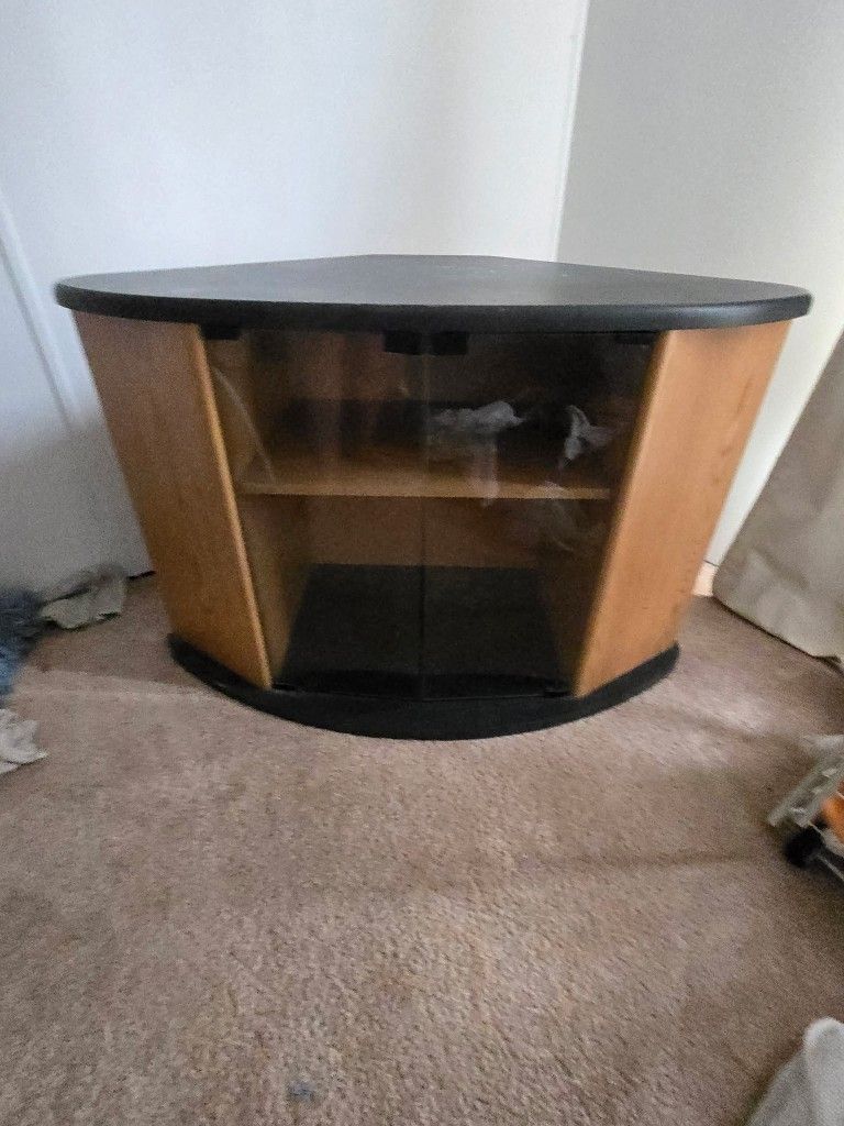 Corner TV Stand