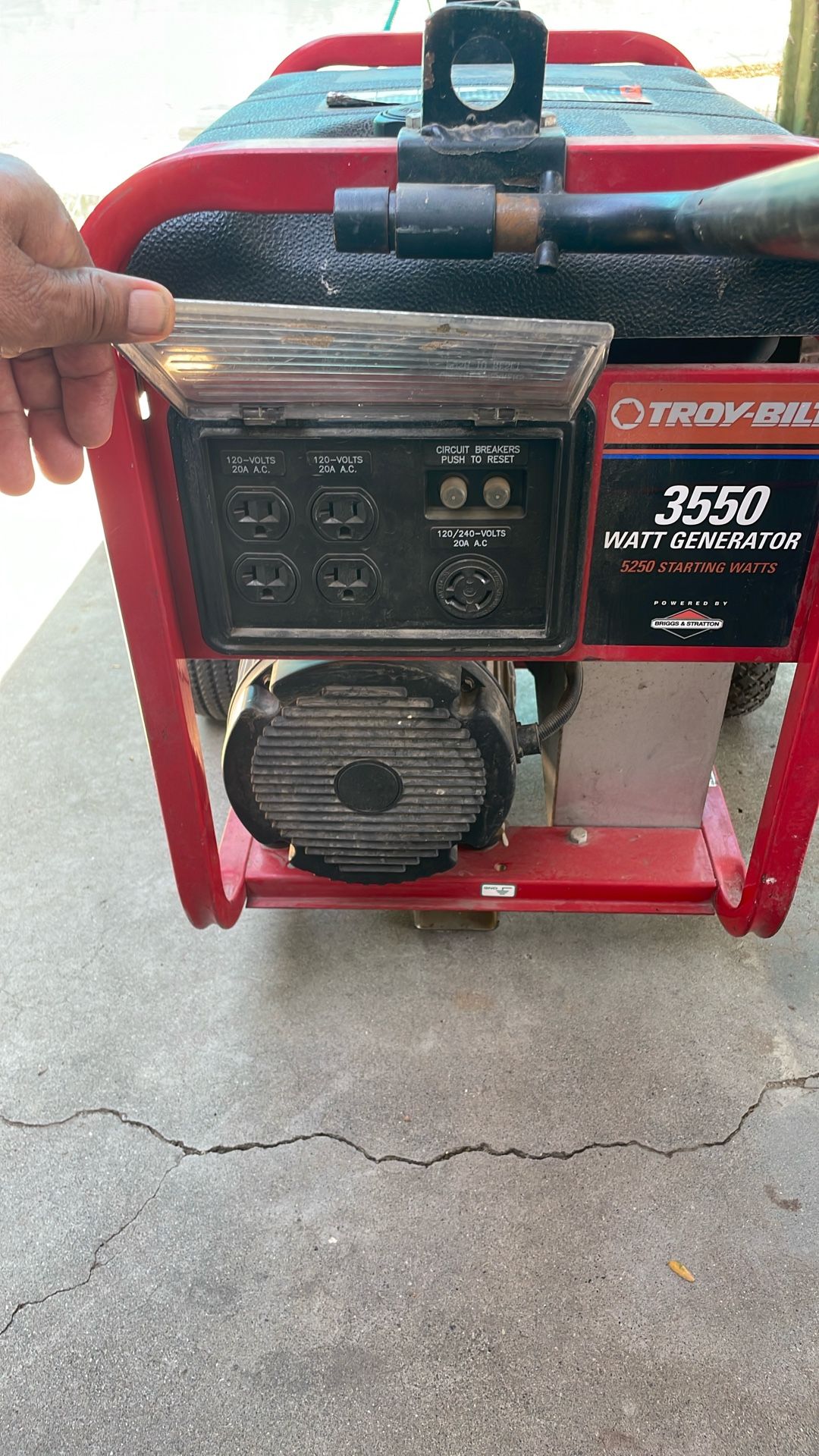 American Made 3,550 Troy Built Generador!