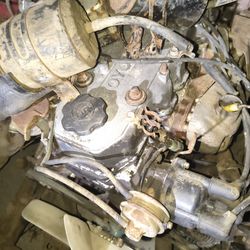 1986 Toyota Pick Up Part Out