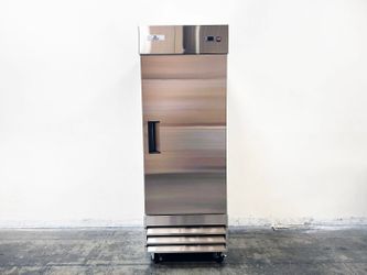 NSF restaurant One Door Refrigerator XB27R