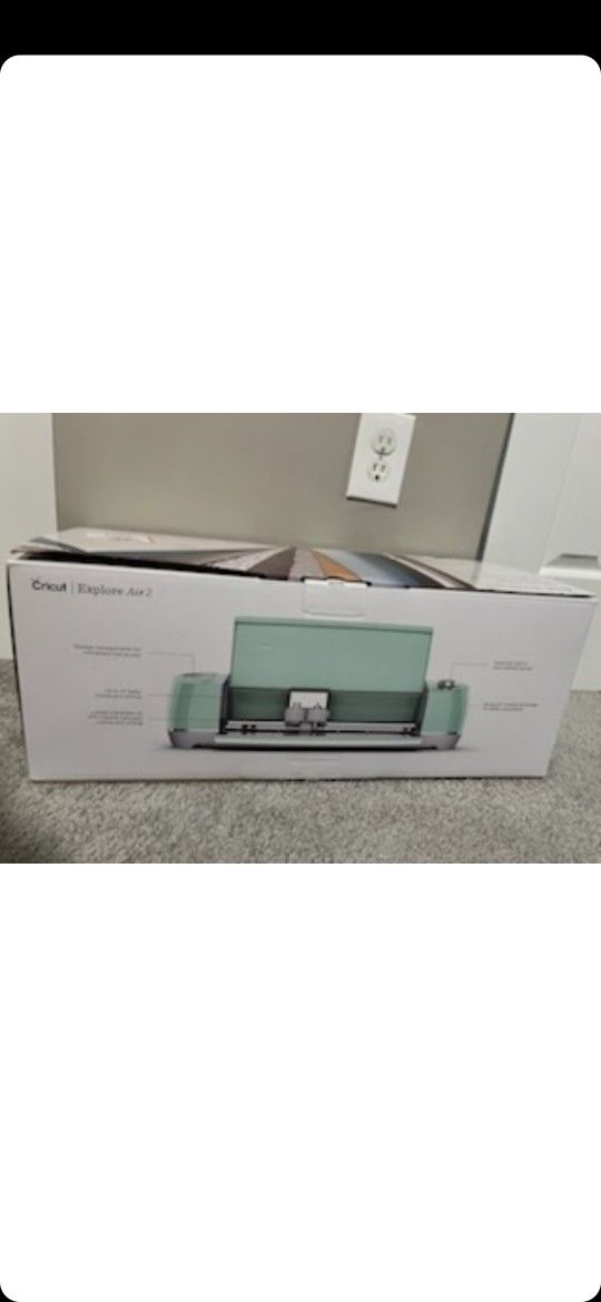 CRICUT EXPLORE AIR 2 $120