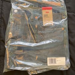 Men’s Levi 501 (Navy Blue)