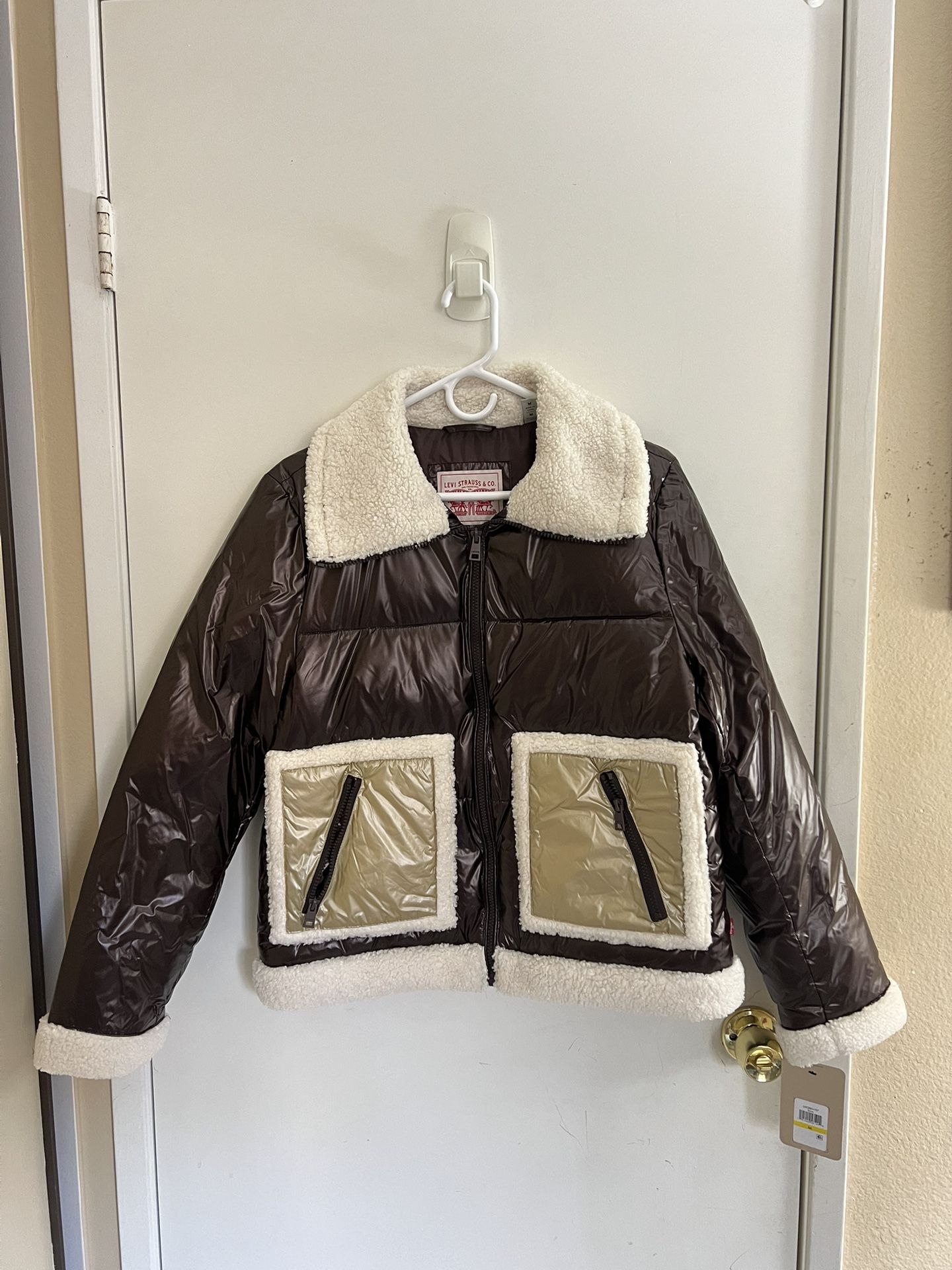 Levis women fur down puffer jacket