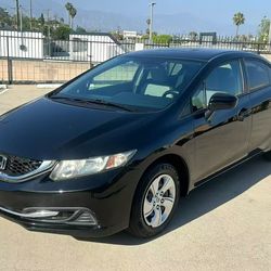 2015 Honda Civic LX- Clean Title