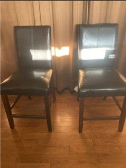 Set of 2 Black Vinyl High-Back Dining Chairs