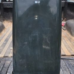 LG Portable Air Conditioner 