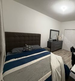 Queen Bedroom set including mattress