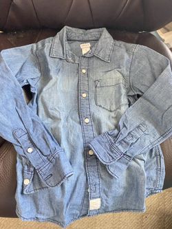 Carter’s Jeans Shirt Size 6/7