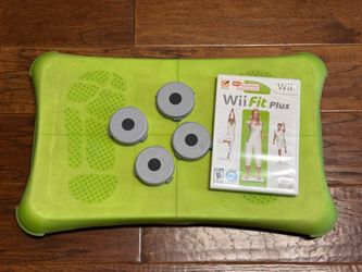 Nintendo Wii Fit Balance Board With Wii Fit Video Game and Soft Case