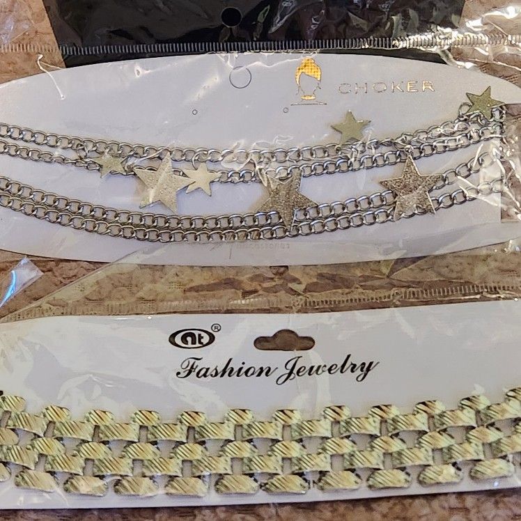 Choker Necklaces 