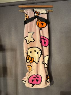 Hello Kitty Blanket 