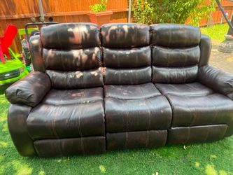 Recliner sofa