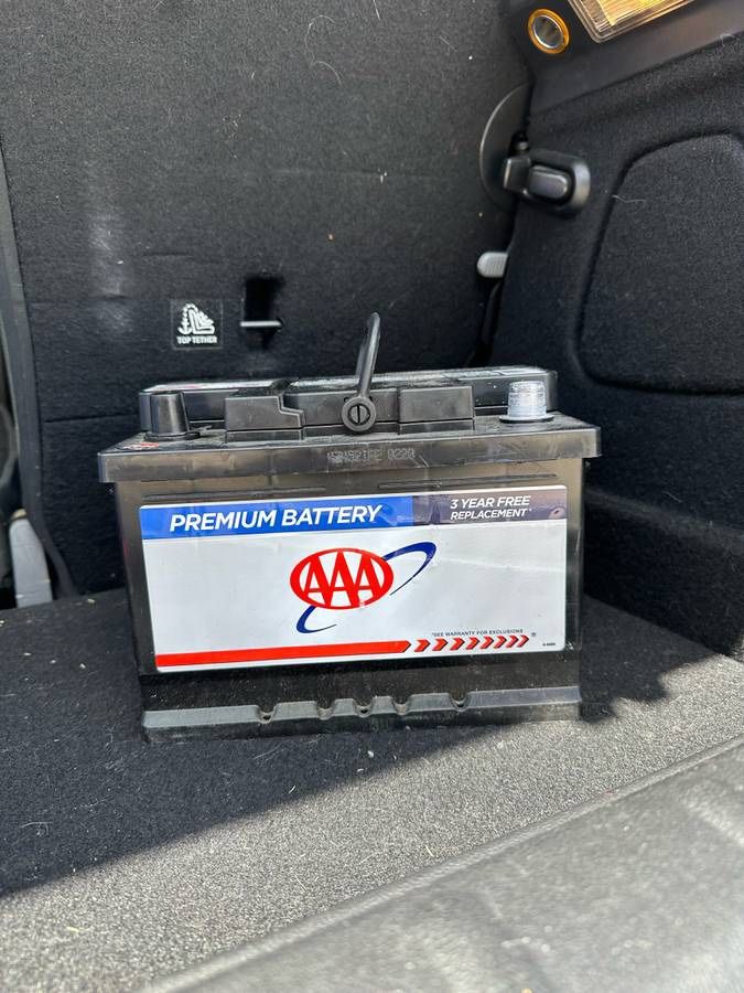 Brand New - NEVER USED - AAA 96R-C Battery