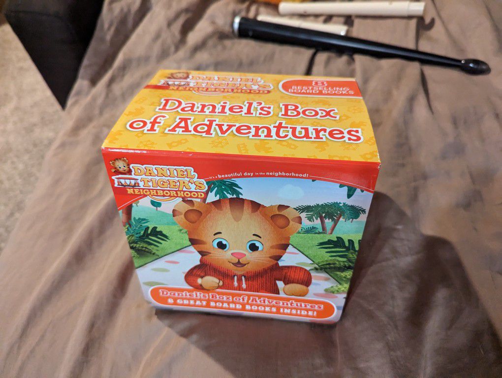 Daniel Tigers Neighborhood Box Of Adventures Book Set