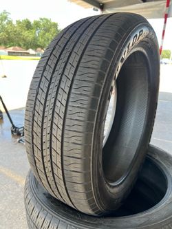 265/50/22” DUNLOP, Like New