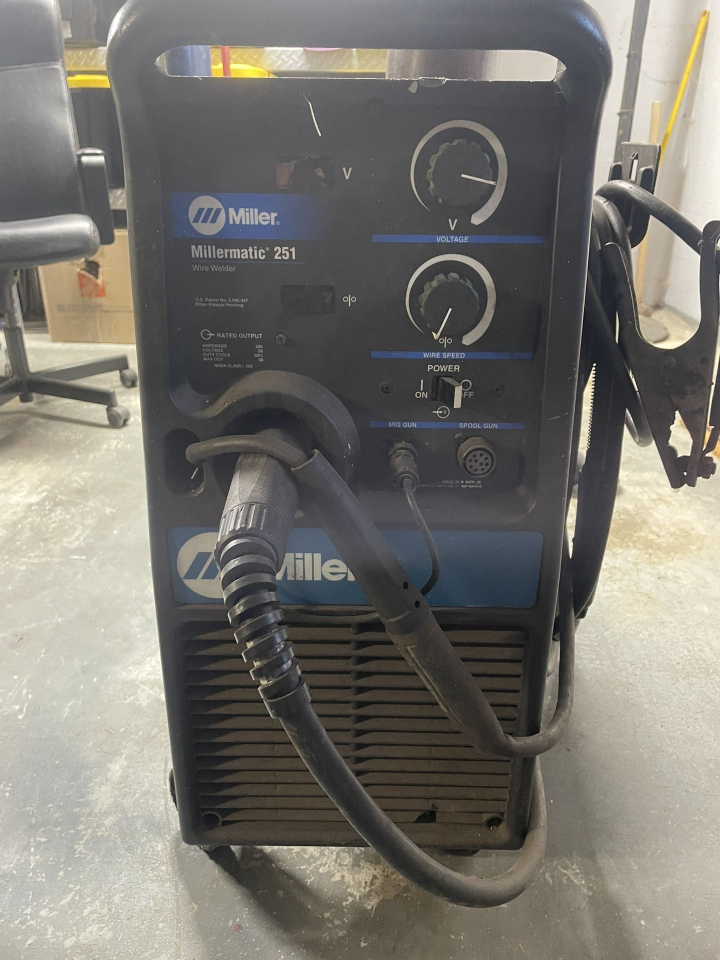 Miller 251 Mig Welder