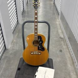 Guitar EJ-200 NA