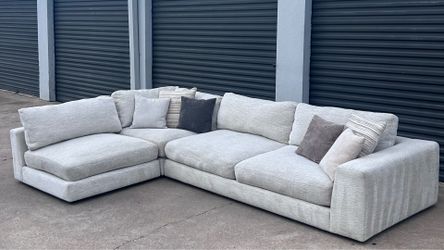 Cindy Crawford Monterey park sectional couch