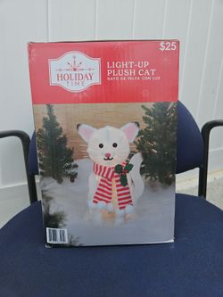 Holiday Time Light-Up Plush Cat