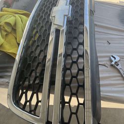 Chevy 2500 Grill
