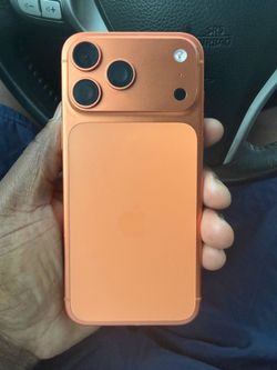17 PRO MAX 256 UNLOCKED